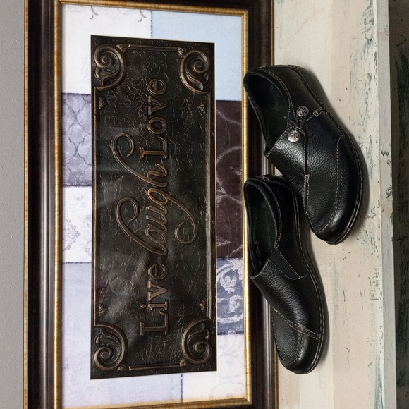 Clarks bendables Black, Leather, 2 Button Shoes - Picture 2 of 11